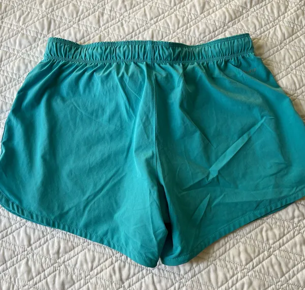 Nike Shorts Dri-Fit - Image 2