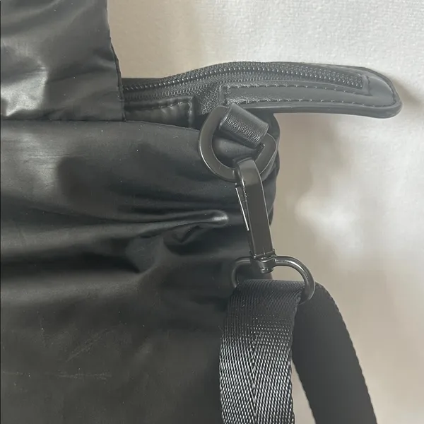 Caraa Sporty Black Puffy Nylon Detachable Strap Double Handle Tote Purse Bag 🌺🌺 - Image 8