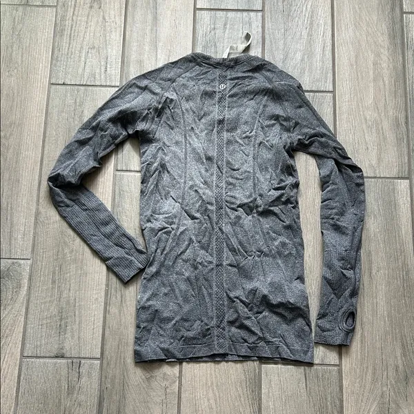 lululemon athletica Charcoal Crewneck Sweater - Image 4