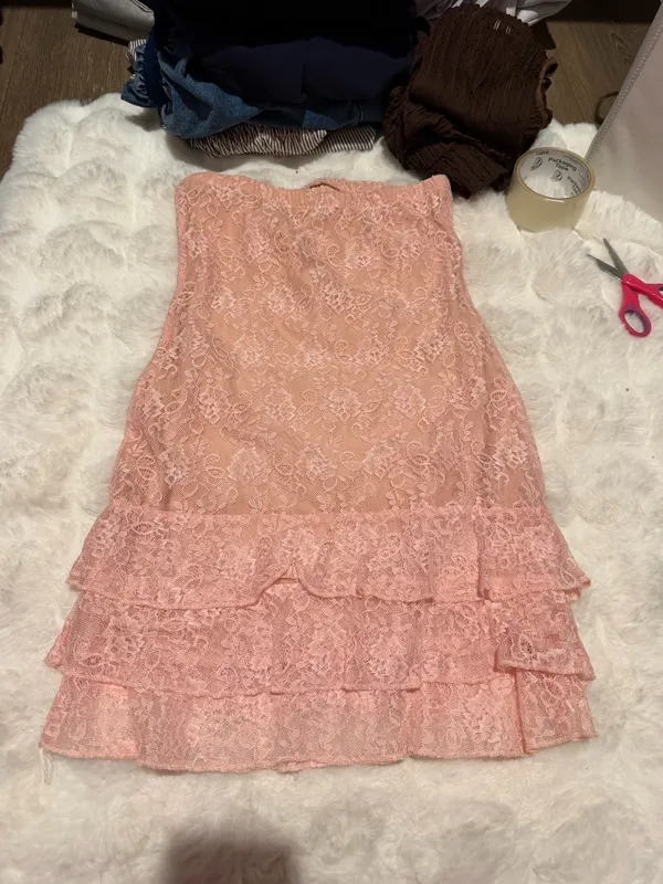 Pink lace mini dress - Image 3