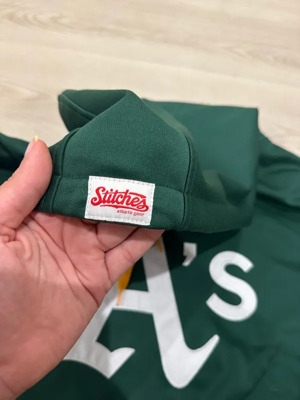 Oakland Athletics Sweatshirt Green Size L - Image 3