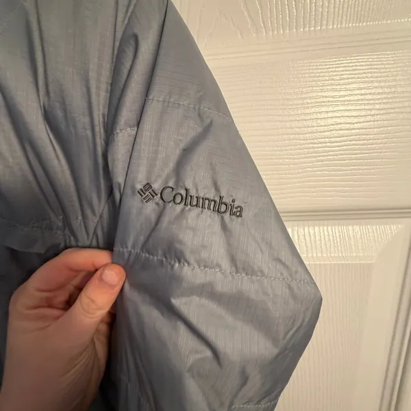Columbia‎ Puffer Jacket Blue Gray Medium Quilted Omni-Heat Hiking Outdoor - Image 2
