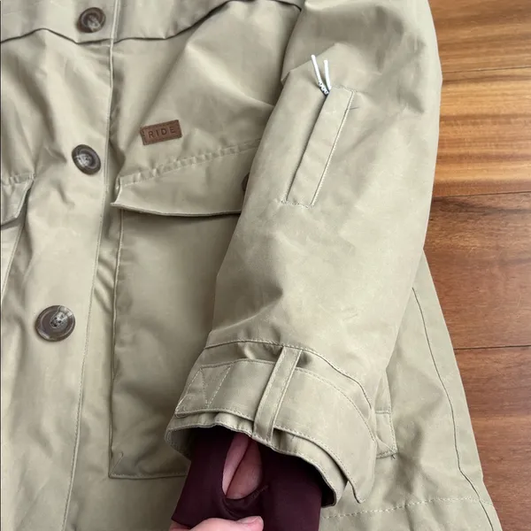 RIDE snowboard jacket - Image 3