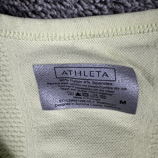 Athleta Finish Fast Racerback Tank Women's Medium Yellow - Image 2
