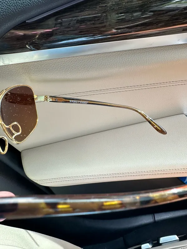Women’s Oakley Sunglasses - Image 3
