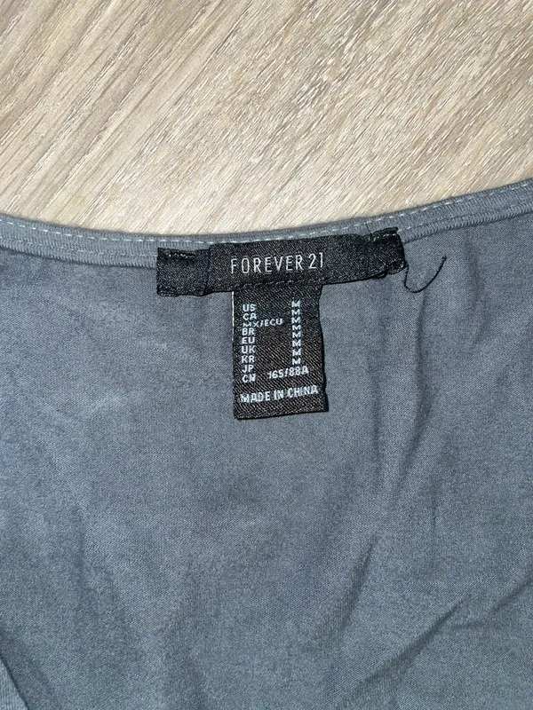 Forever 21 Crop Top - Image 2