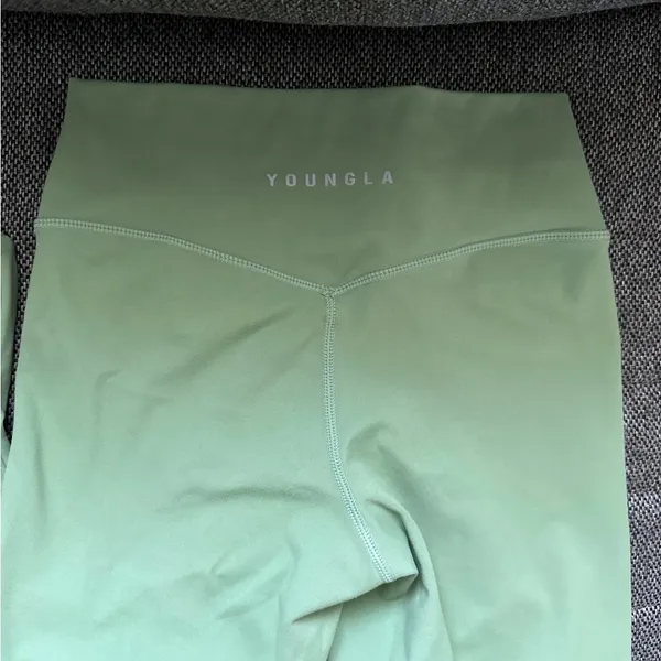 Youngla workout set - Image 4
