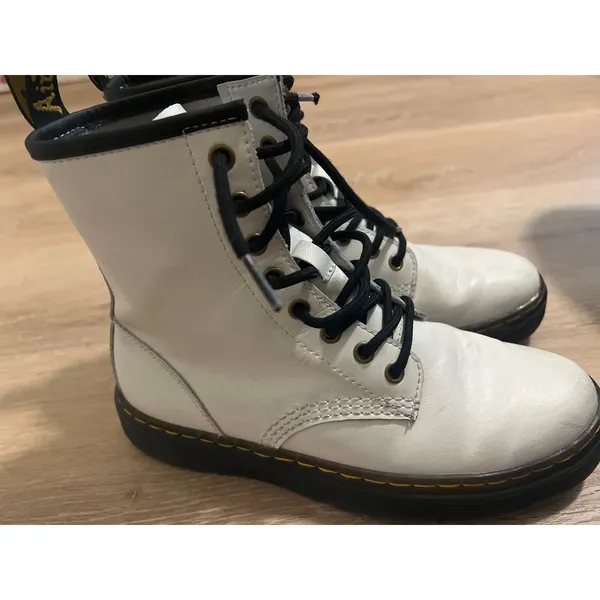 Dr. Martens White Leather Zavala Combat Boots Women's 7 Men's 6 - Image 6