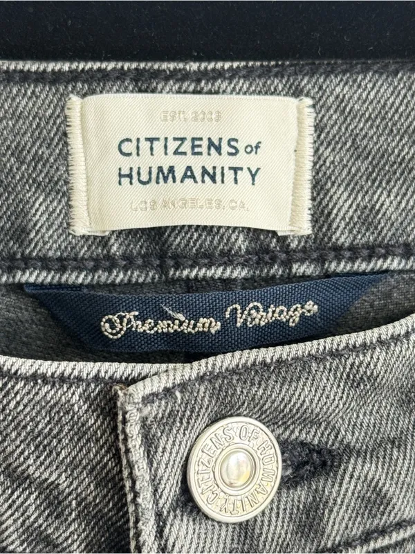 Citizens of Humanity Jolene Jeans 26 Gray Distressed Straight Leg Premium Denim - Image 2