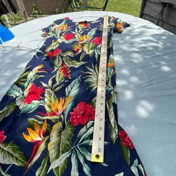 Tropical Island Aloha Wear size Med. made in Hawaii maxi. Beach , cruise , vacat - Image 4