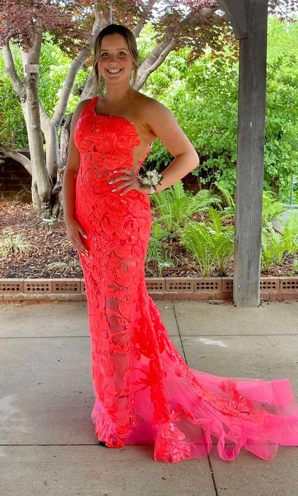 Camille La Vie Prom Dress - Image 3