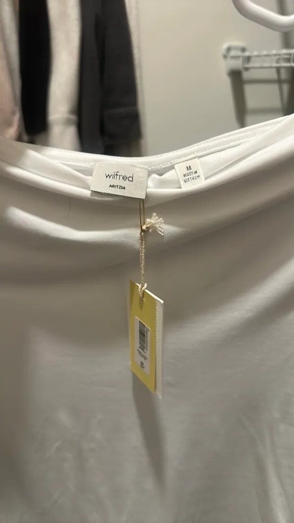 Aritzia Wilfred top - Image 4