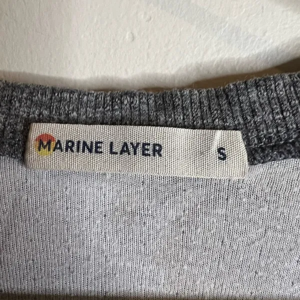 Marine‎ Layer women's grey small Crewneck Henley Sweater - Image 2