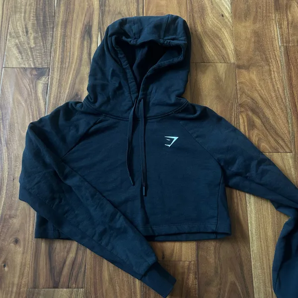 Gymshark Cropped Hoodie - Image 2