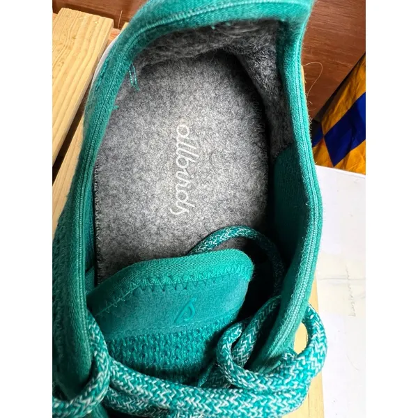 Allbirds Women's Tree Runner Highlights size 6 Green, Lightweight - Image 3