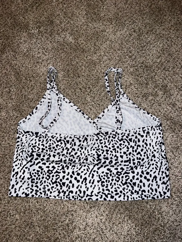 Shein Tank Top - Image 4