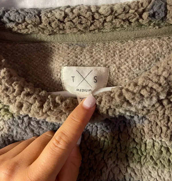 Camp Crew Neck Multiple Size M - Image 2