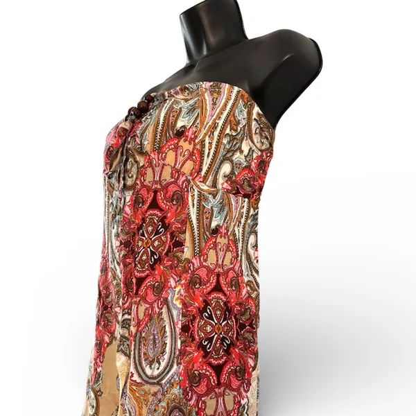 Elegant Paisley Strapless Dress - Image 3