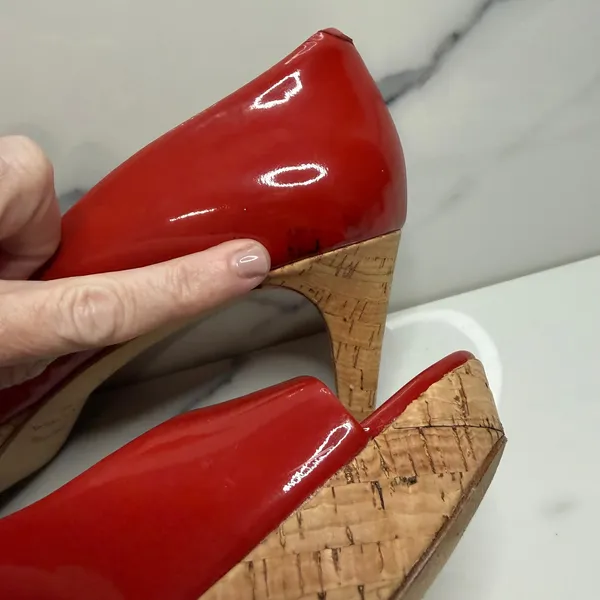 Via Spiga Women's Red Patent Leather Cork Platform Peeptoe Heels Sz 9.5 FLAW - Image 6