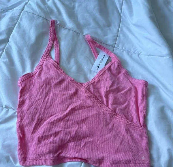 PacSun pink cropped tank top in small - Image 2