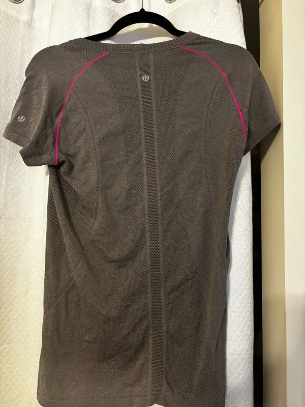 Lululemon Shirt - Image 2