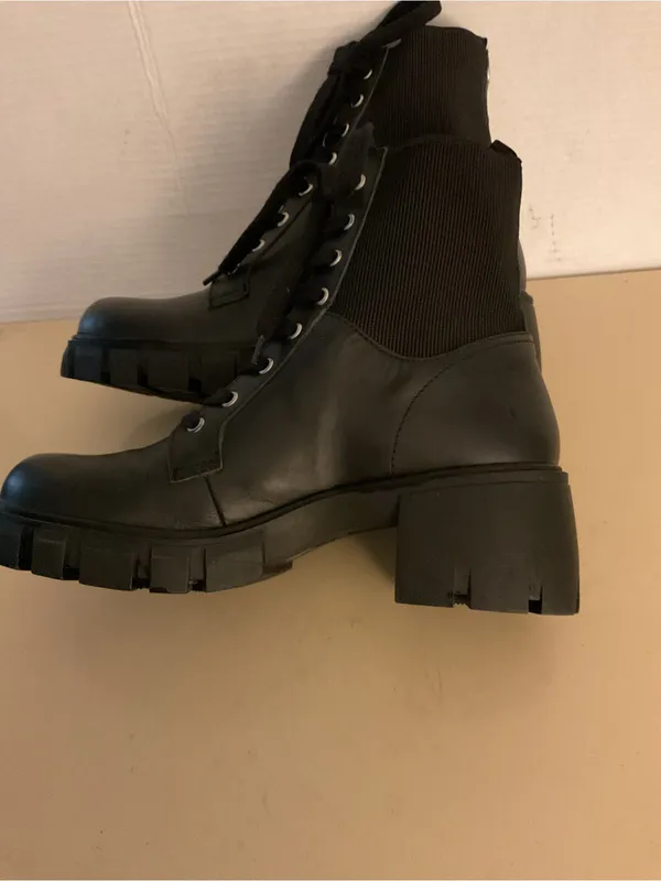 Steve Madden women Black platform Lace-Up Chunky Combat Boots US 9.5 - Image 11