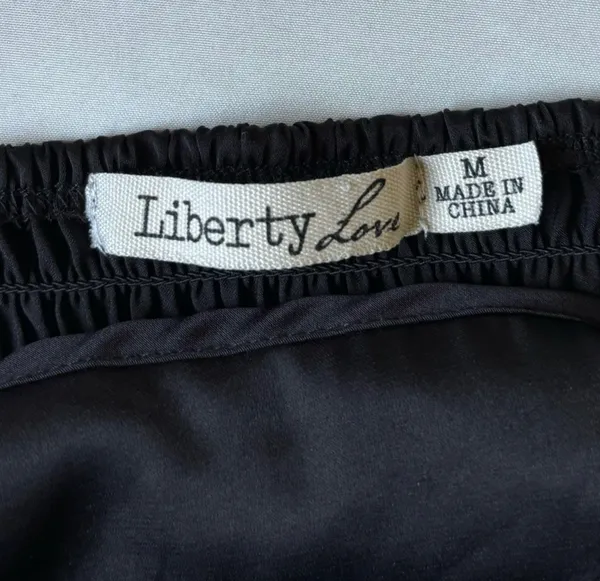 Liberty Love Black crop top - Image 3