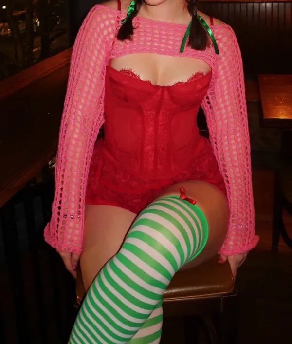 URBAN OUTFITTERS red corset top SOLD OUT IN STORE - Image 5