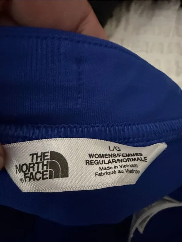 The North Face Women's Royal Blue Capri Leggings - Image 3