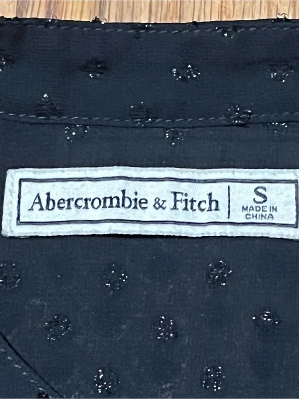 Abercrombie & Fitch Black Clip Dot Sheer Button Down Blouse Top Small - Image 4