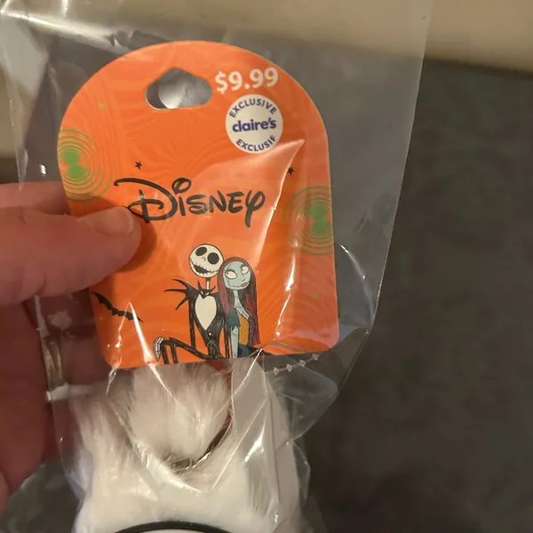 Disney Black and White Jack Skellington Keychain - Image 3