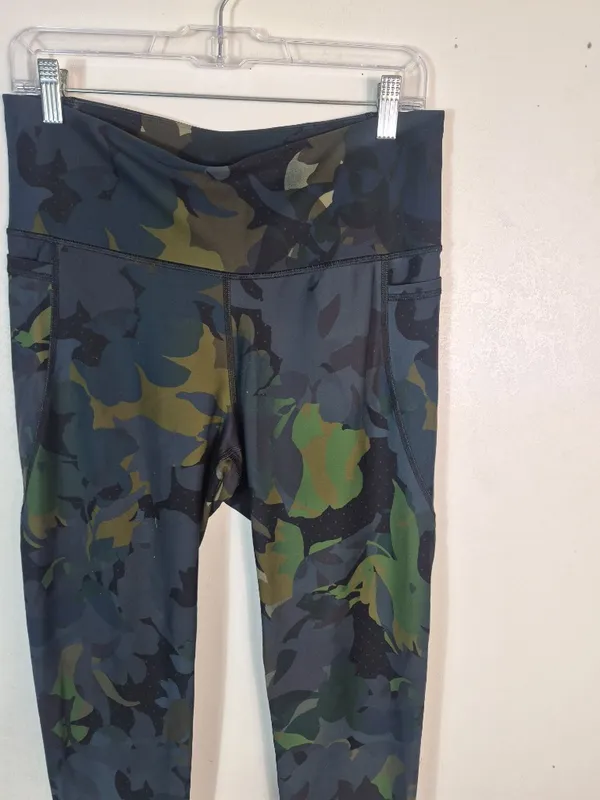 Old Navy Active Elevate Leggings - Image 2