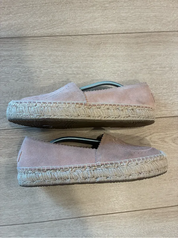 Ugg Women’s Heidi Perforated Espadrille Loafer Suede Pink Size 10 - Image 2