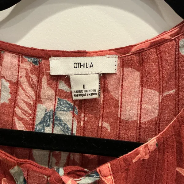 Othilia Blouse Red Cream Floral Ruffle Shoulder Pleated Boho Top Large - Image 4