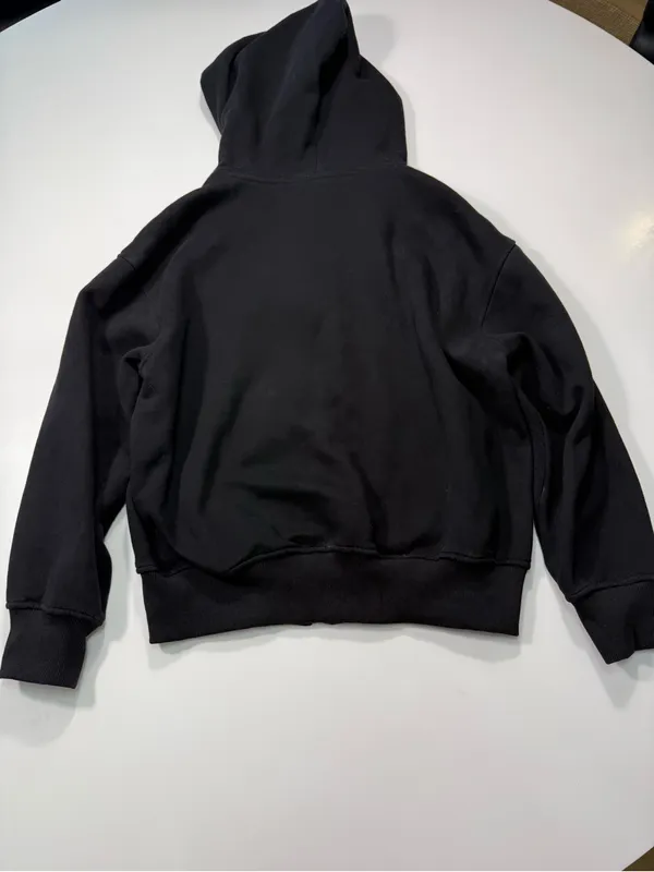 Pretty Garden Black Zip Hoodie with Gold Full-Zip Closure - Image 7