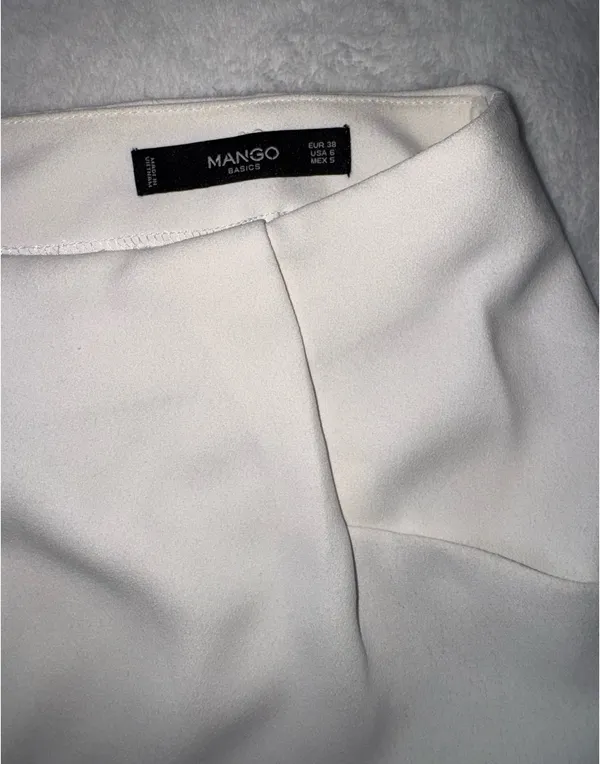 Mango basics shorts  - Image 2