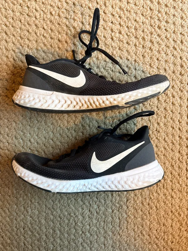 Nike Revolution Running Shoes - Image 2