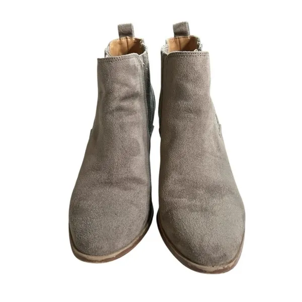 Nine West Boots Womens Size 8.5 Gray Faux Suede Ankle Heel Booties Western Rodeo - Image 3