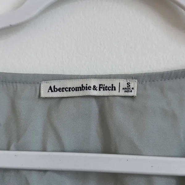 Abercrombie & Fitch Satin Tie-Up Blouse Size Small Green Blouse Top - Image 3