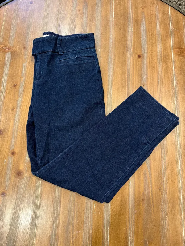 ANTHROPOLOGIE The Essential Slim Denim Split Hem Trousers Women's Size US 4 - Image 4