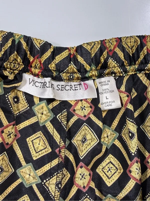 Victoria's Secret Gold Geometric Satin Pajama Set Size Large - Image 10