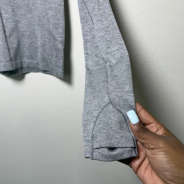 Lululemon Women Swiftly Tech Long Sleeve Shirt 2.0 Gray Crewneck Active 6 - Image 4