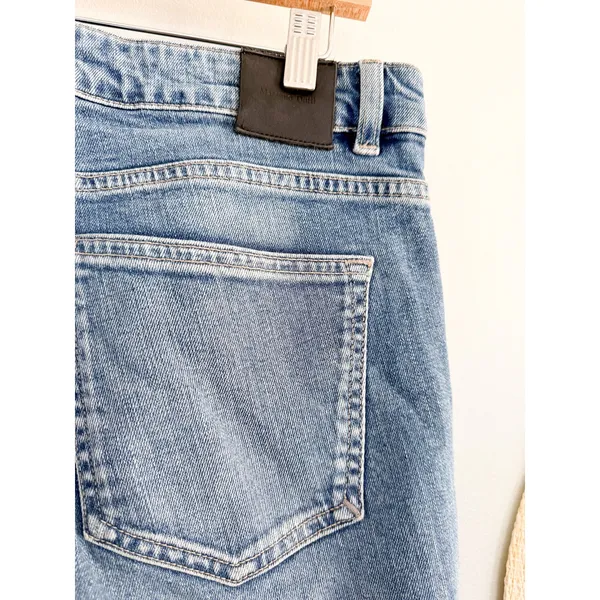 Massimo Dutti | Straight Leg Jeans in Medium Wash Blue | Sz US 6 - Image 7