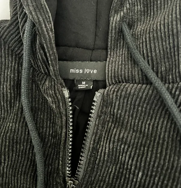 Miss Love Cropped Black Puffer Jacket - Image 3