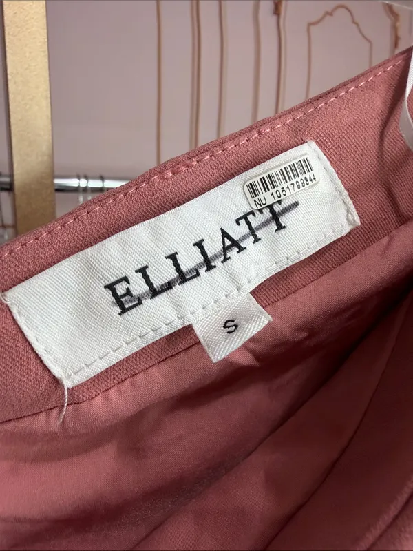 Elliatt Gwenyth Maxi Dress Pink. Size S - Image 7