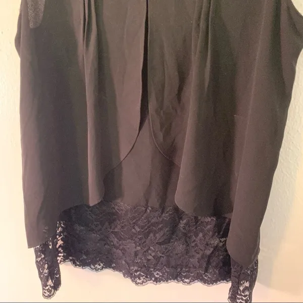 Zara Women's Size XS Sleeveless Blouse Black‎ V-Neck Lace Underlay Cape Back - Image 8
