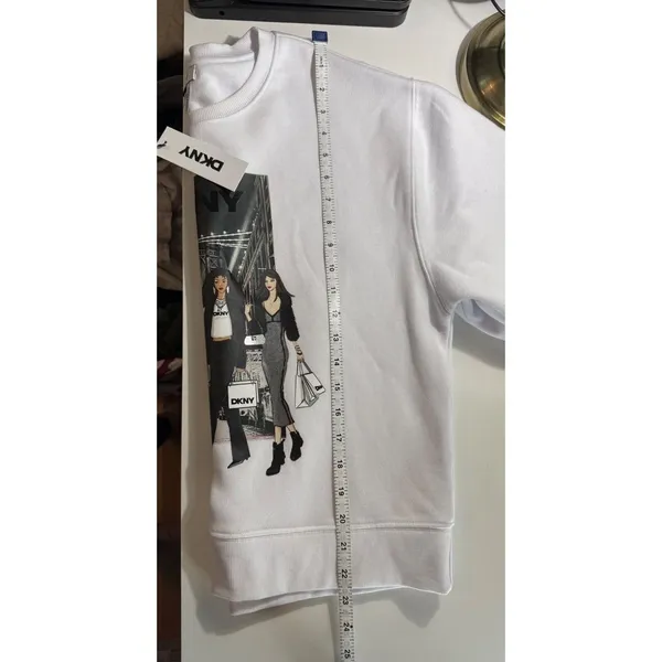 DKNY White Graphic Sweatshirt‎ Crewneck Pullover Streetwear Luxe NWT Med - Image 7