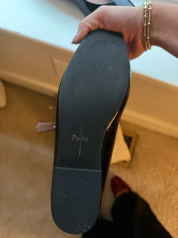 Black patent Mary Jane flats Size 7 - Image 3