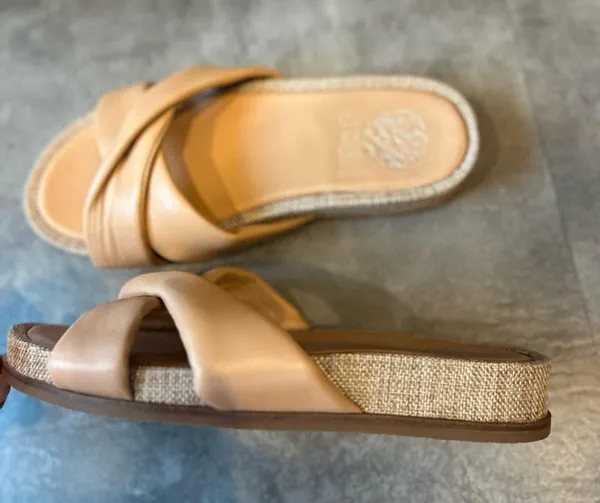 Vince Camuto Krissamel Platform Sandals Beige NEW - Image 6