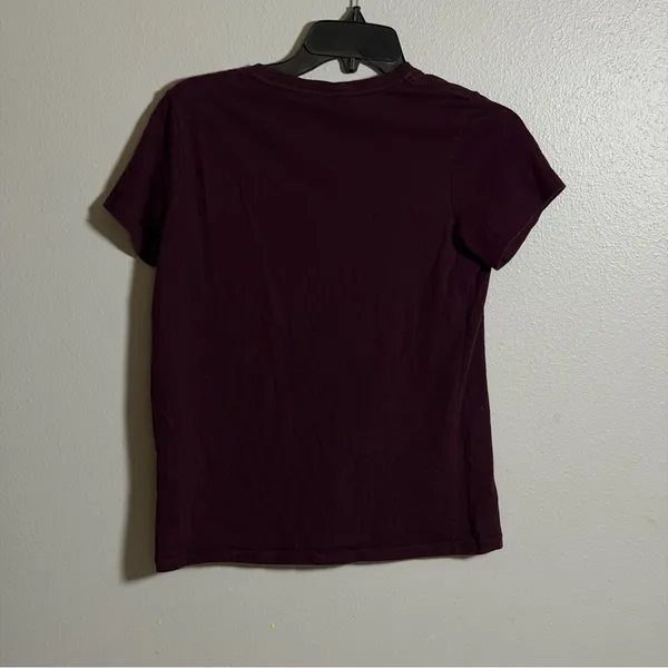 Polo by‎ Ralph Lauren Women's Burgundy V-Neck Top Minimalist size M - Image 5
